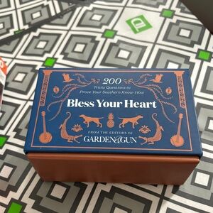Bless Your Heart : 200‎ Trivia Questions to Prove Your Southern Know-How Game